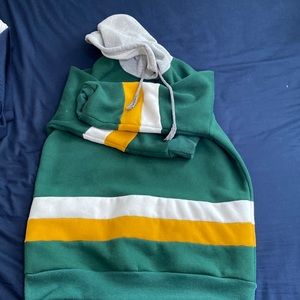 Zaful hoodie medium